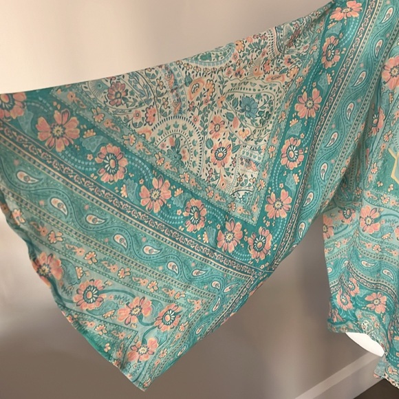 Printed Blouse - Picture 3 of 5